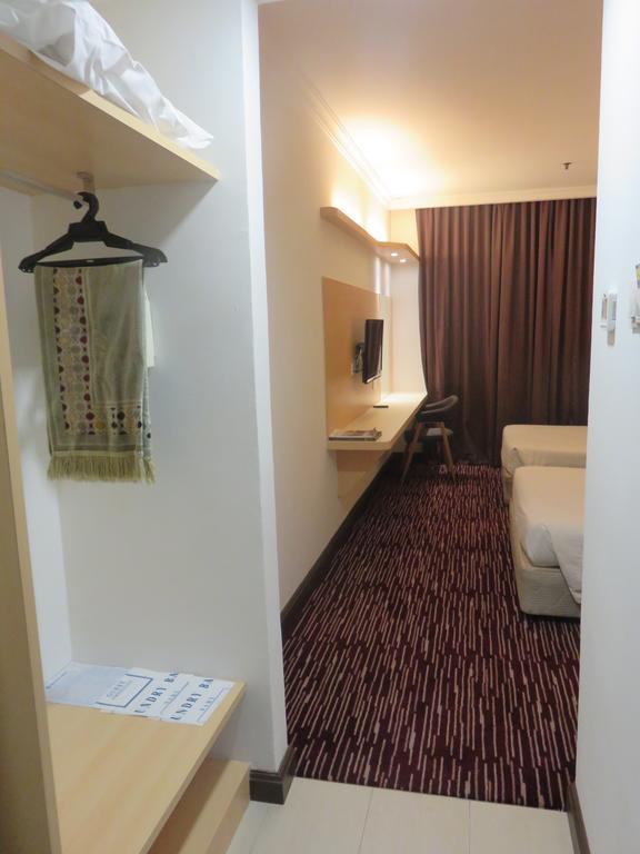 Rhr Hotel Kajang Zewnętrze zdjęcie