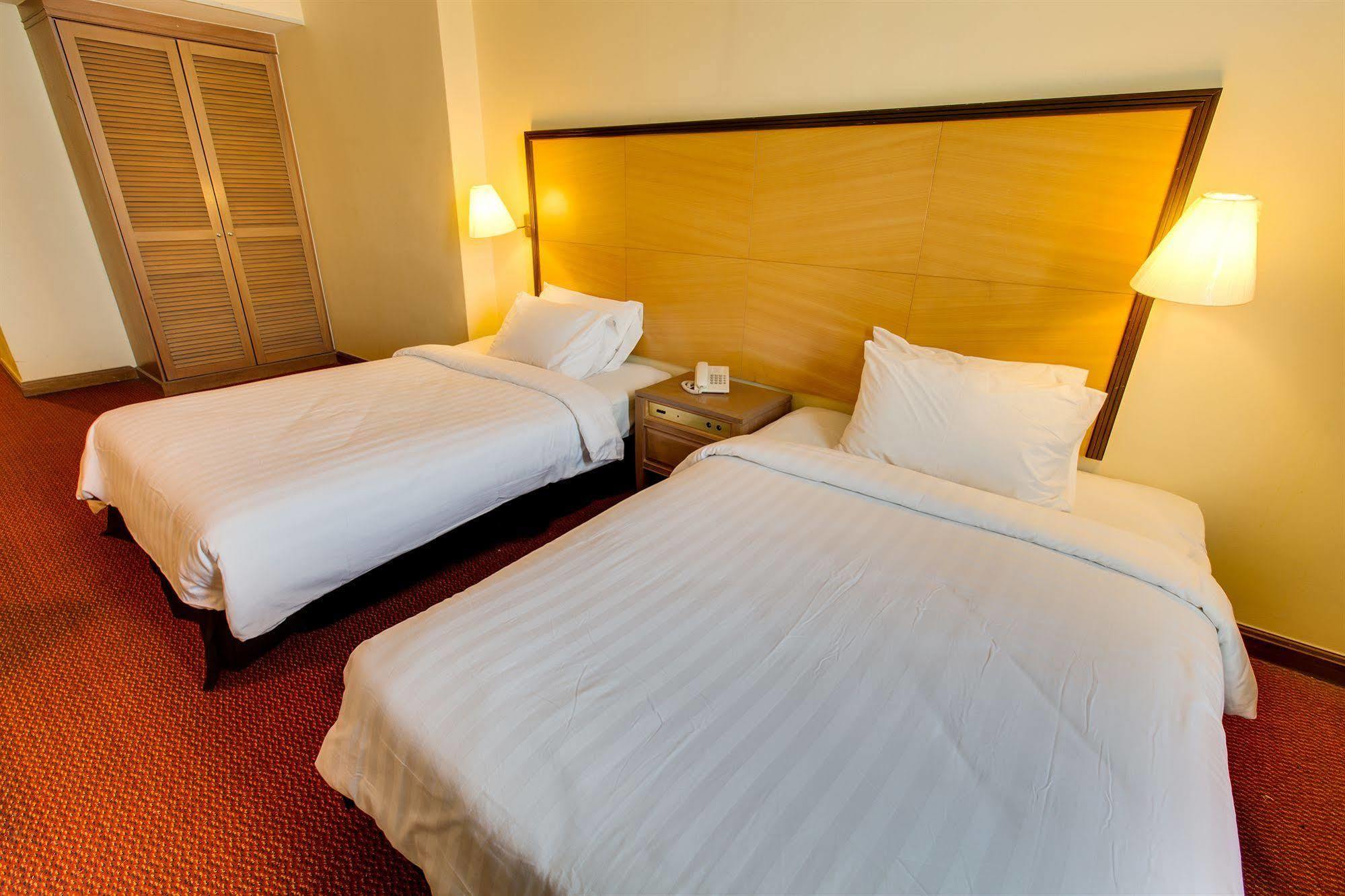 Rhr Hotel Kajang Zewnętrze zdjęcie