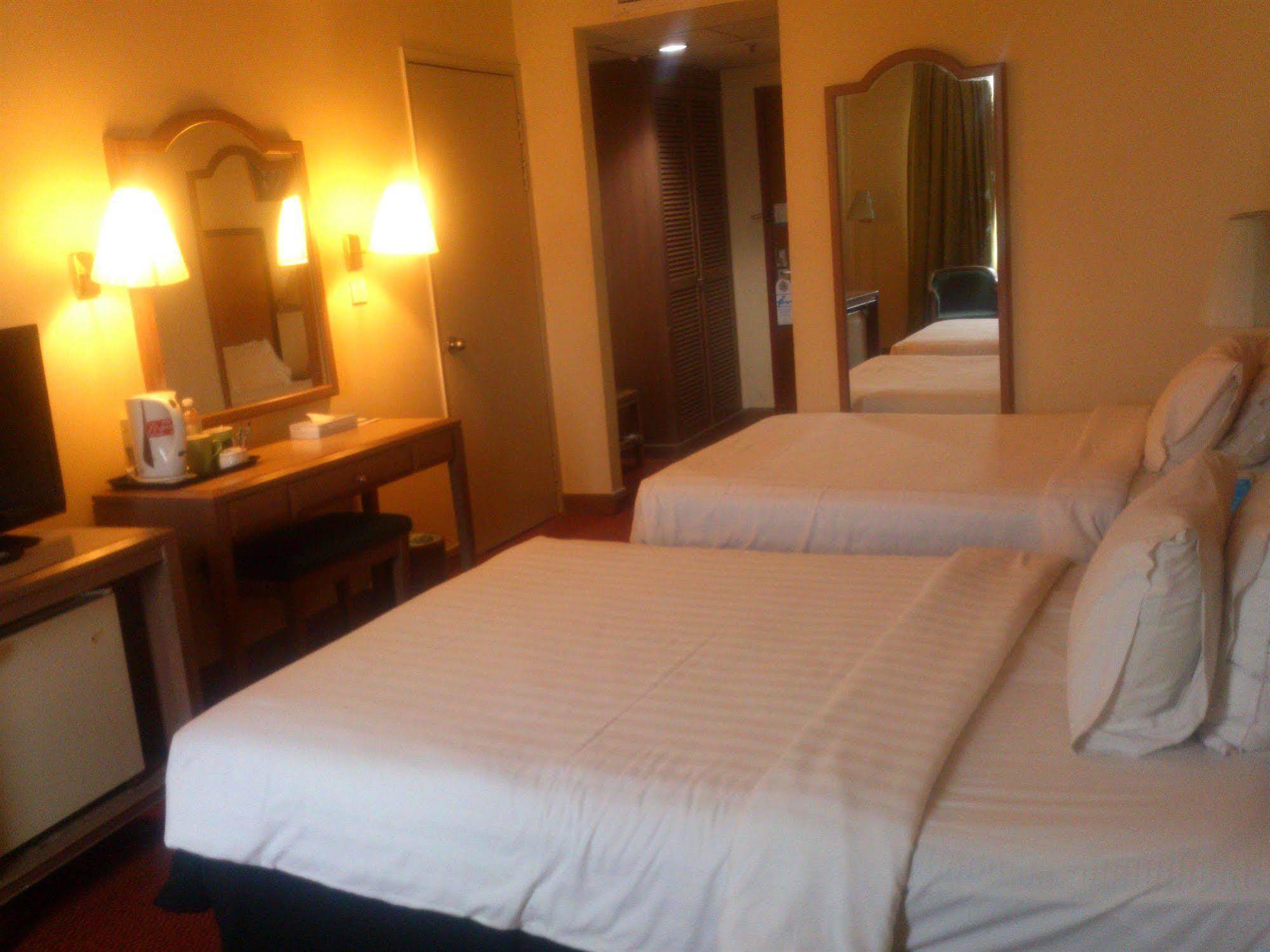Rhr Hotel Kajang Zewnętrze zdjęcie