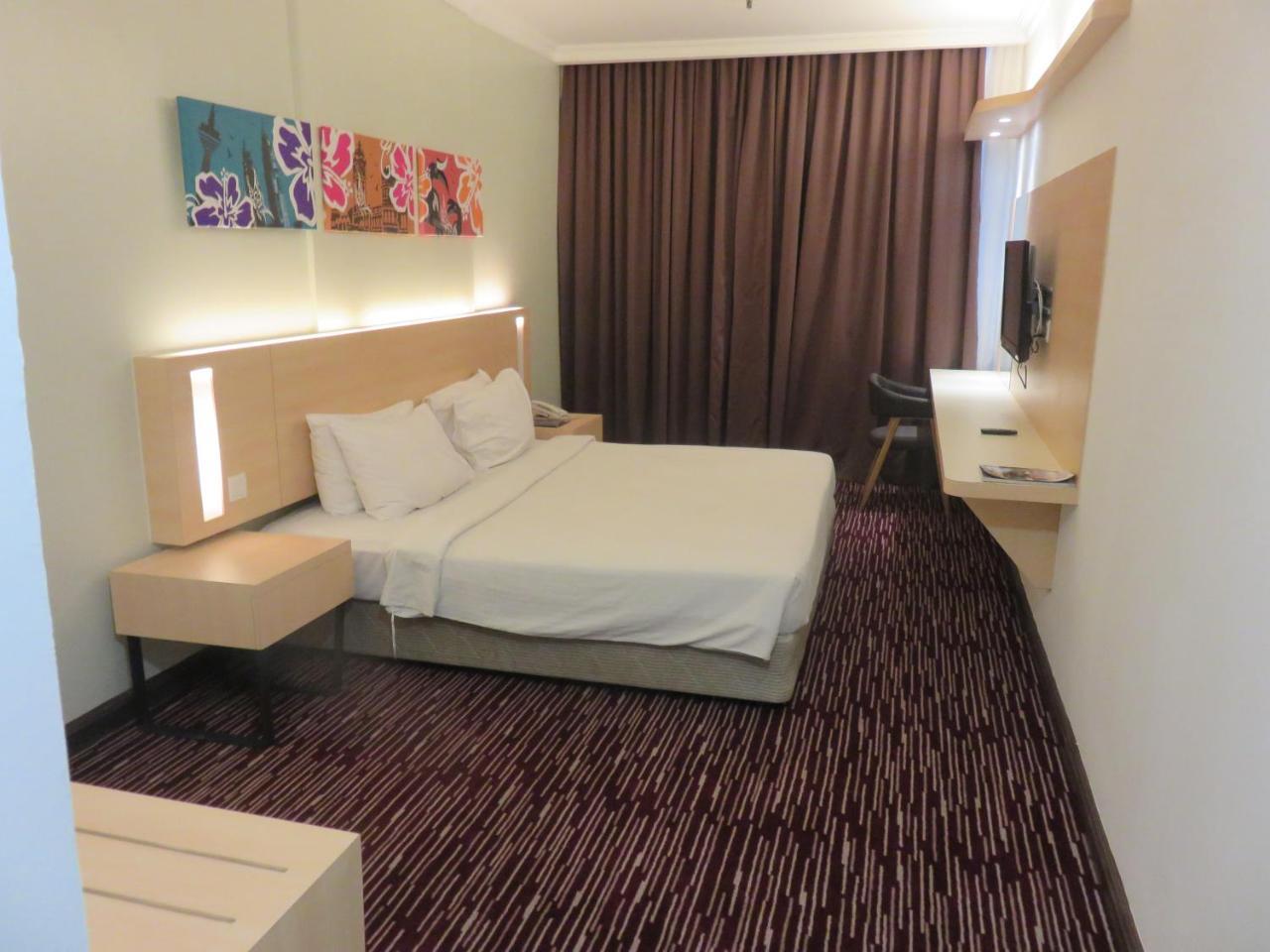 Rhr Hotel Kajang Zewnętrze zdjęcie